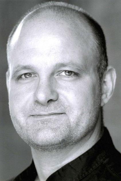 Ewan Bailey - Actor Profile Photo