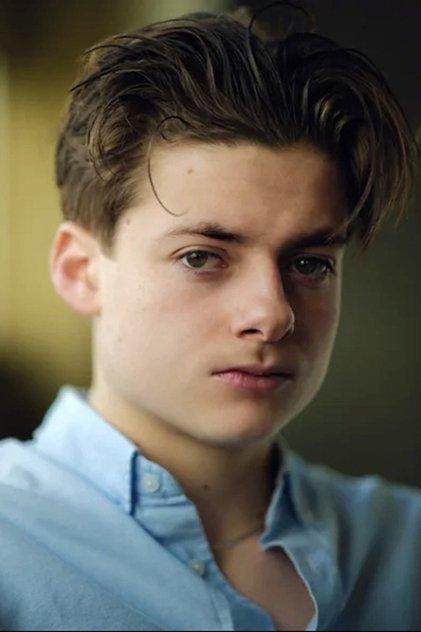 Louis Ashbourne Serkis - Actor Profile Photo
