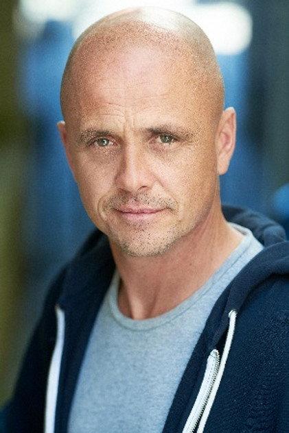 Jamie Robertson - Actor Profile Photo