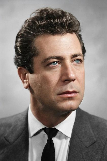 Hüseyin Peyda - Actor Profile Photo