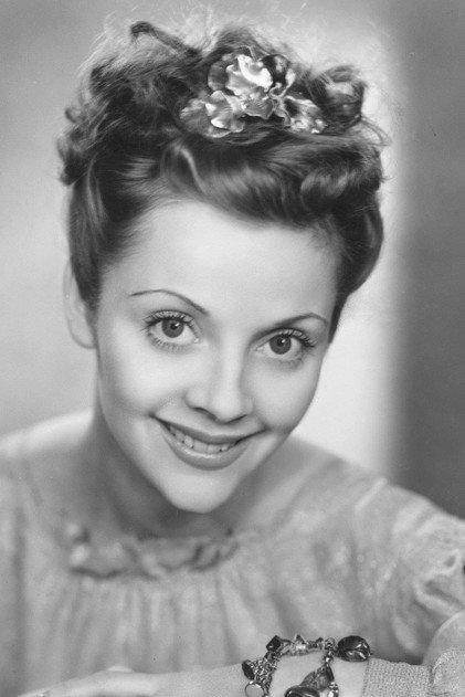 Rène Ray - Actor Profile Photo