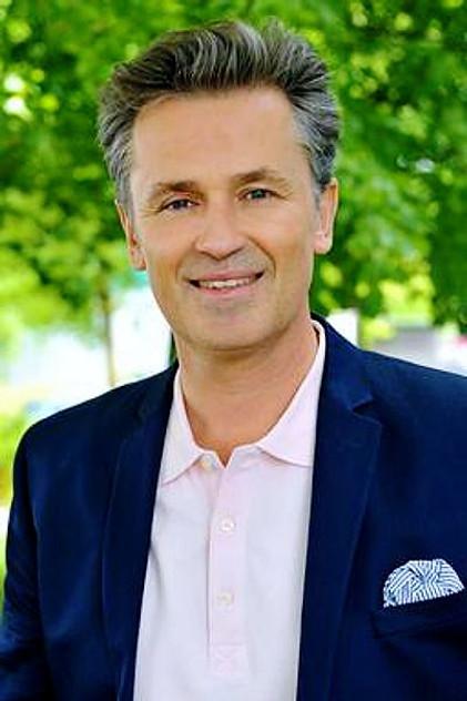 Timothy Peach - Actor Profile Photo