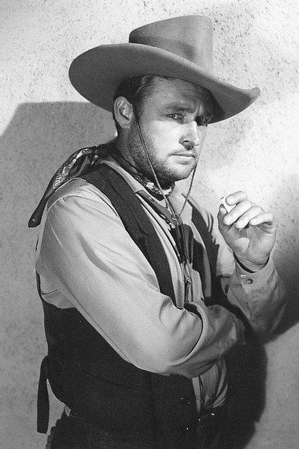 Lee Roberts - Actor Profile Photo