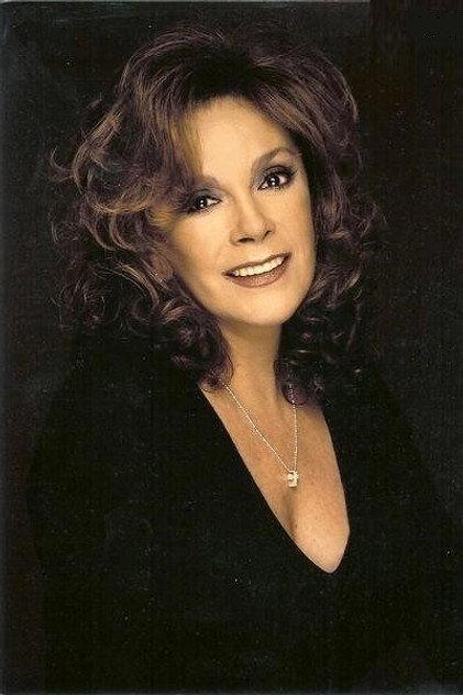 Lucy Tovar - Actor Profile Photo