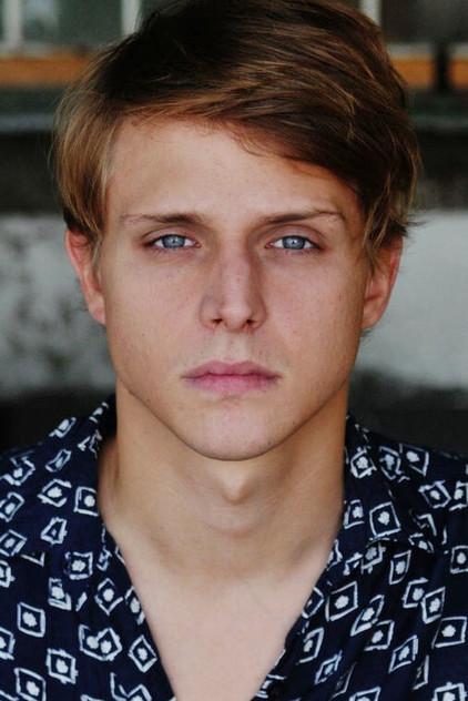 Merlin Rose - Actor Profile Photo
