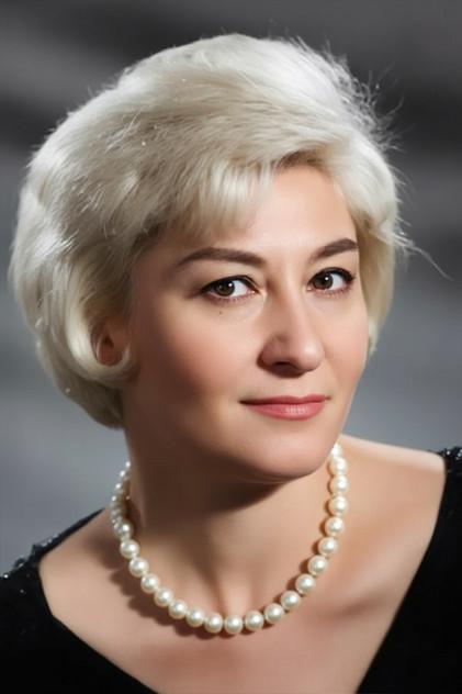 Handan Adalı - Actor Profile Photo