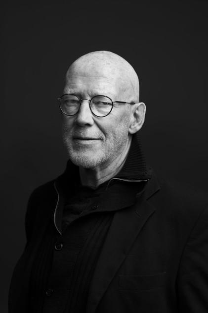 Carl Magnus Dellow - Actor Profile Photo