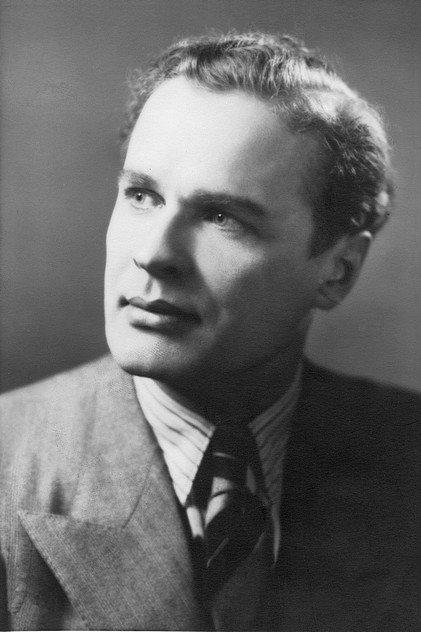 Eino Kaipainen - Actor Profile Photo