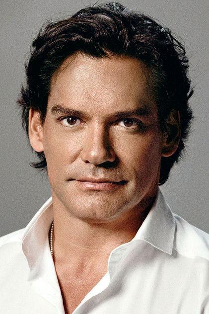 Cristián de la Fuente - Actor Profile Photo