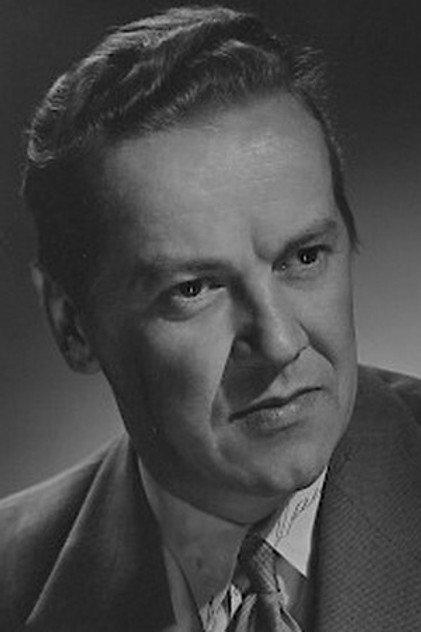 Aarne Laine - Actor Profile Photo