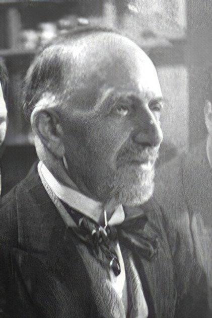 Gustave Hamilton - Actor Profile Photo