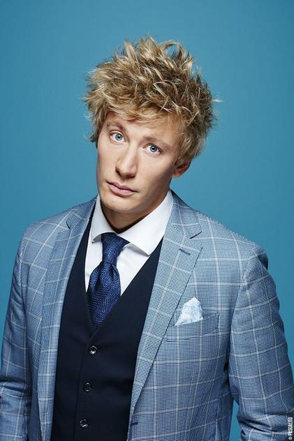 Gérémy Crédeville - Actor Profile Photo