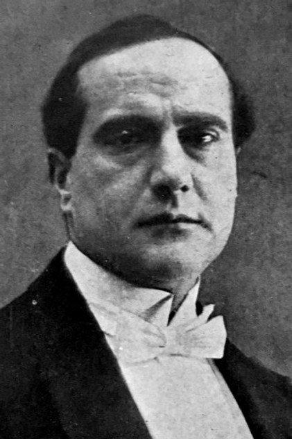 Gustavo Serena - Actor Profile Photo