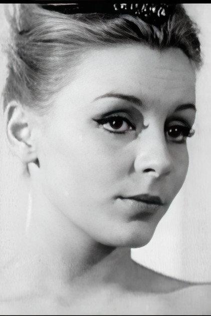 Sylvie Coste - Actor Profile Photo