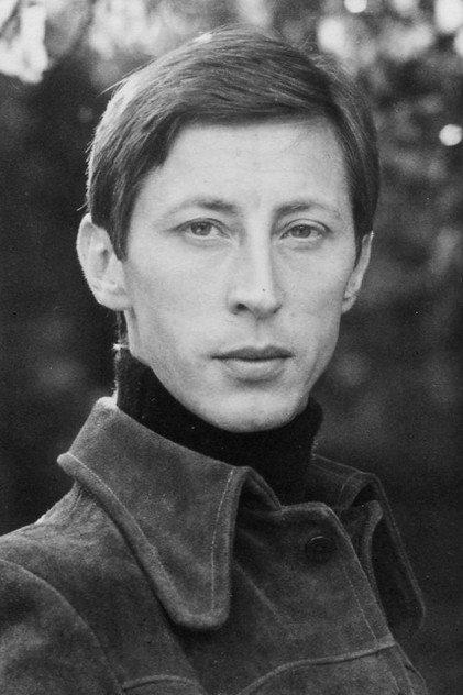 Murray Melvin - Actor Profile Photo