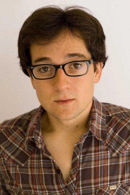 Josh Brener - Actor Profile Photo