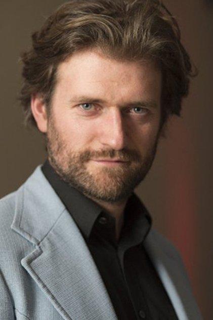 Henry Douthwaite - Actor Profile Photo