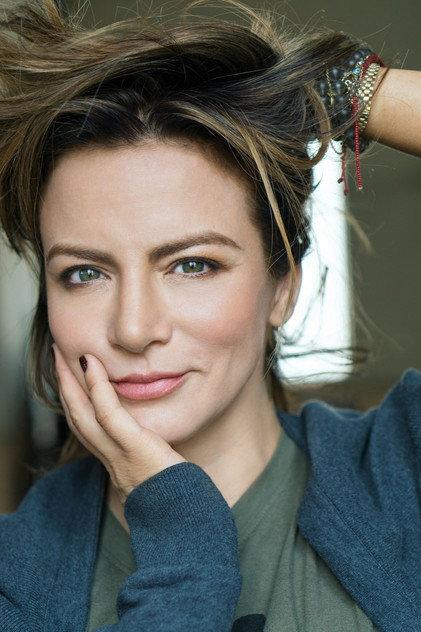 Silvia Navarro - Actor Profile Photo