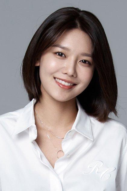 Sooyoung Choi - Actor Profile Photo