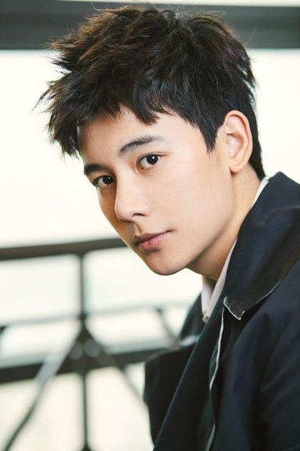 Hu Xianxu - Actor Profile Photo