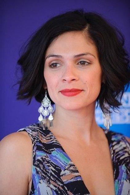 Alexandra Barreto - Actor Profile Photo