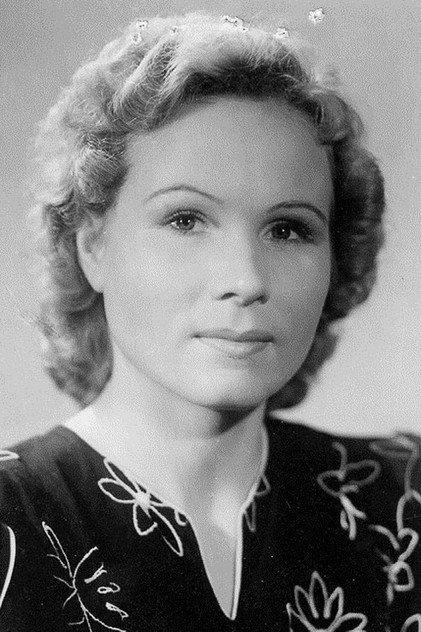Aleksandra Kharitonova - Actor Profile Photo