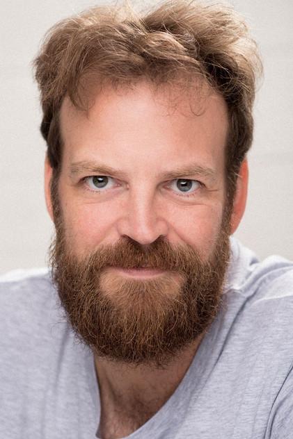 Fran Cantos - Actor Profile Photo