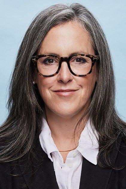Emma Thomas - Actor Profile Photo