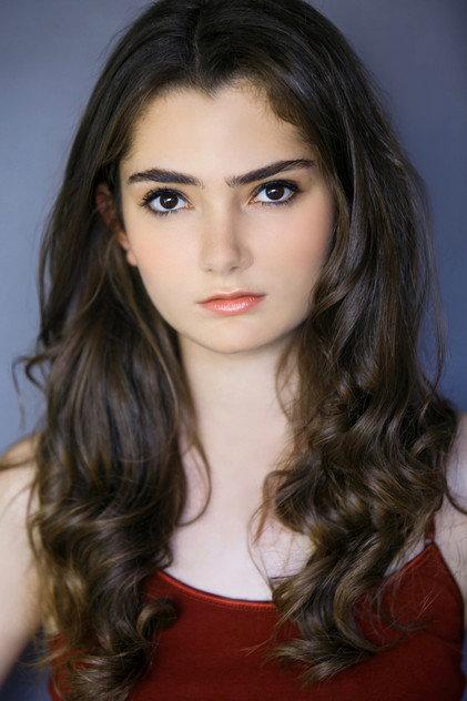 Emily Robinson - Actor Profile Photo