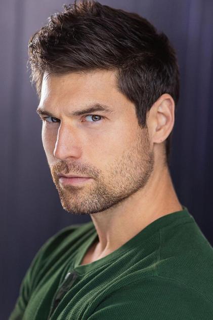 Josh Murray - Actor Profile Photo