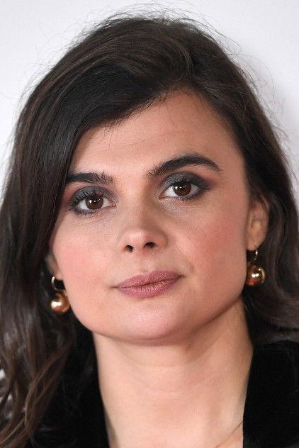 Gwyneth Keyworth - Actor Profile Photo