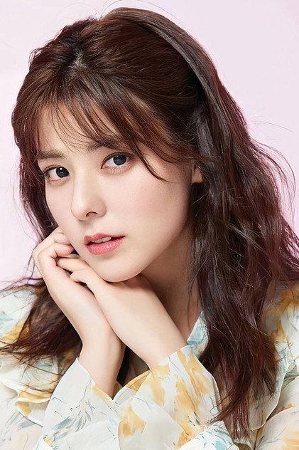 Mina Fujii - Actor Profile Photo