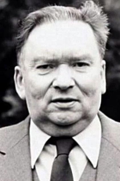 André Chaumeau - Actor Profile Photo