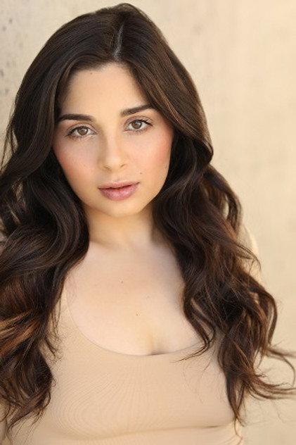 Alina Desmond - Actor Profile Photo