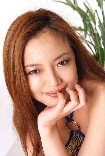 Mieko Arai - Actor Profile Photo