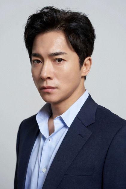 Kim Young-min - Actor Profile Photo