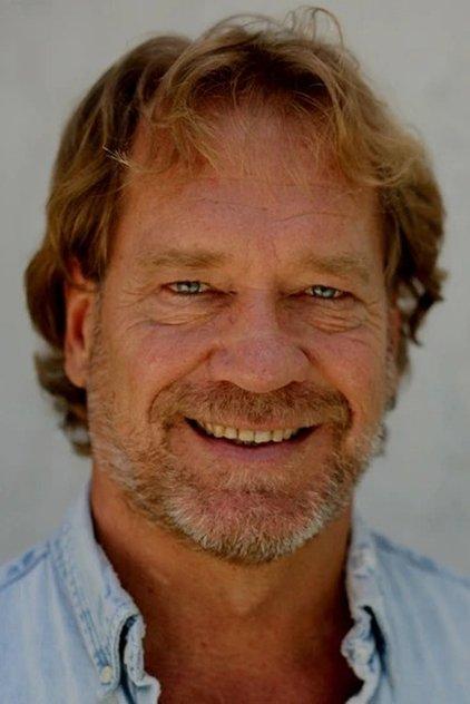 Dennis Hayden - Actor Profile Photo