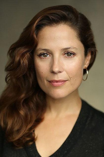 Bea Segura - Actor Profile Photo