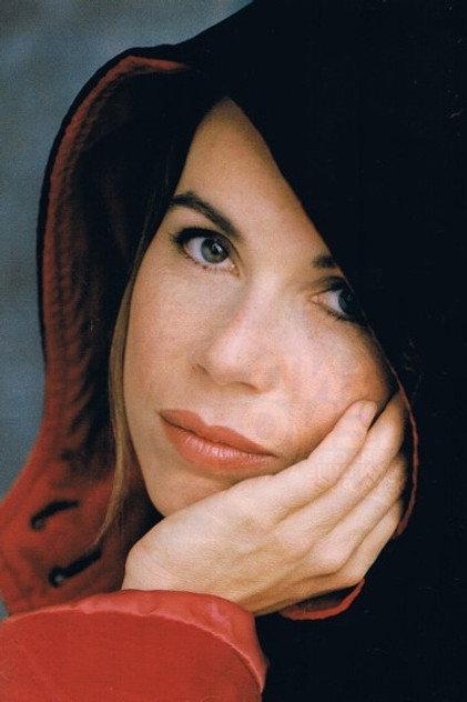 Sonia Vollereaux - Actor Profile Photo
