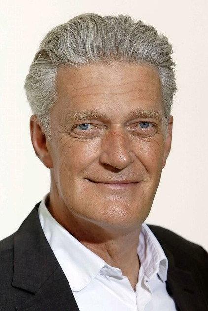 Max Moor - Actor Profile Photo