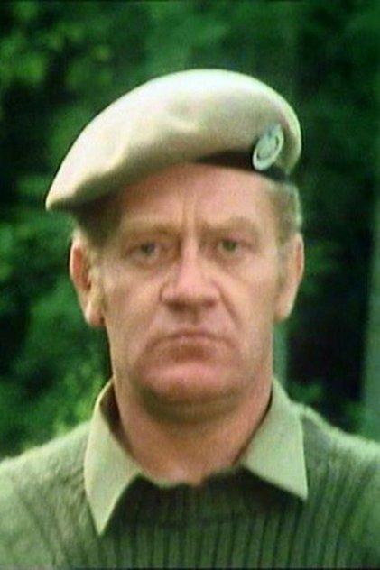 Max Faulkner - Actor Profile Photo