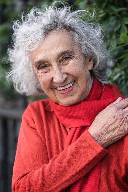 Silvia Casanova - Actor Profile Photo
