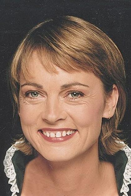 Minken Fosheim - Actor Profile Photo