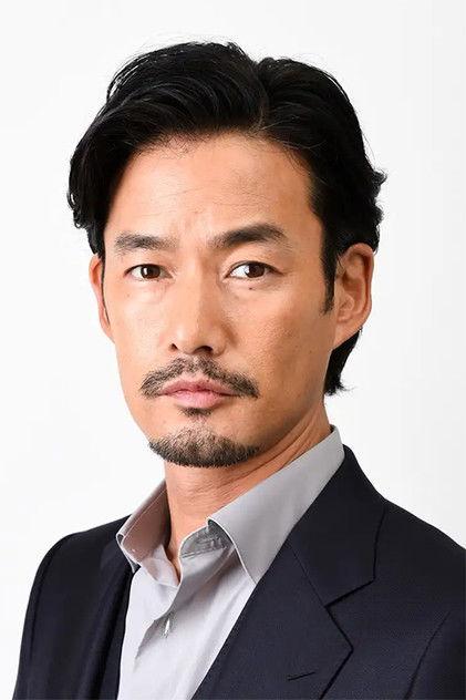 Yutaka Takenouchi - Actor Profile Photo