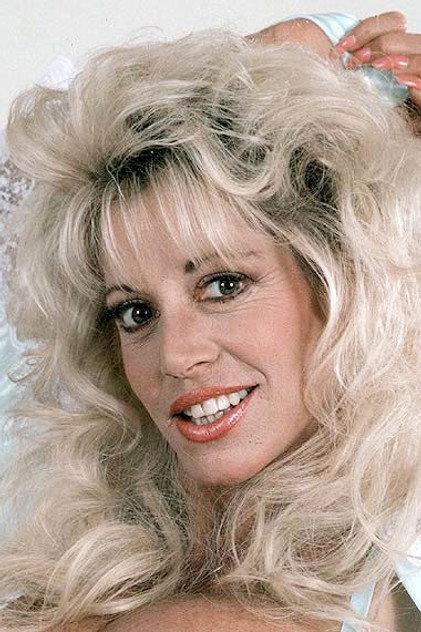 Gina Gianetti - Actor Profile Photo