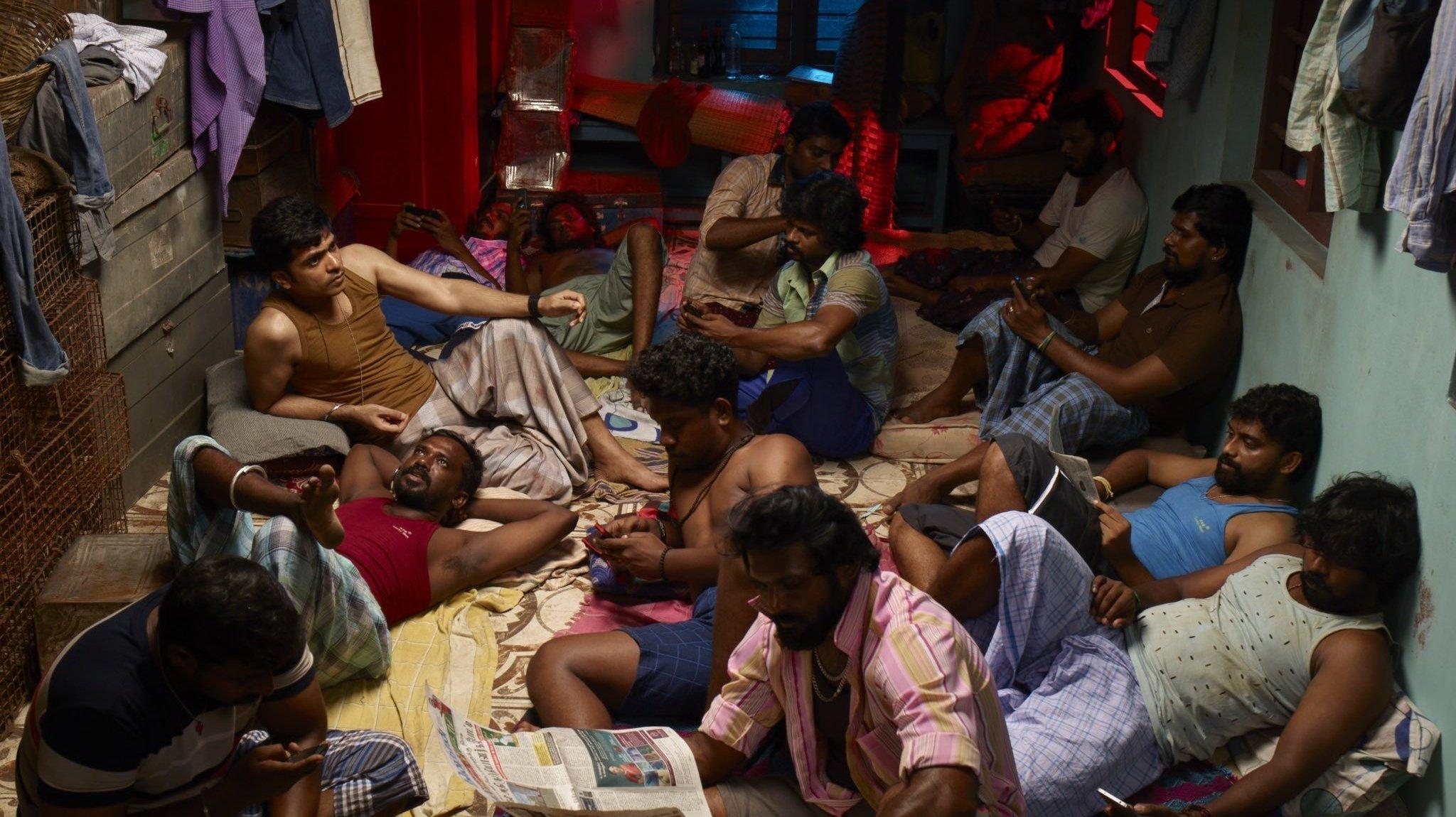 Vendhu Thanindhathu Kaadu 2022 movie scene