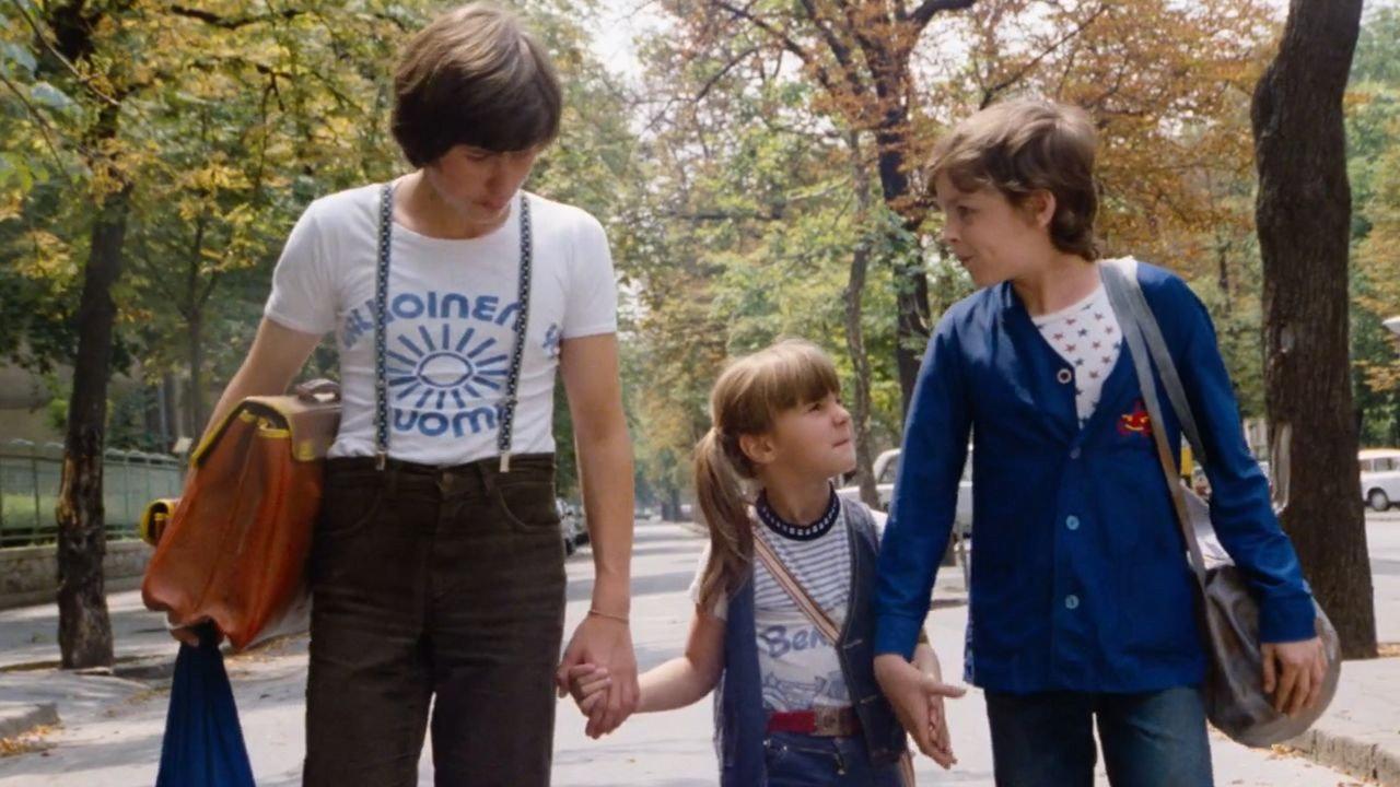A Harum-Scarum Family 1981 movie scene