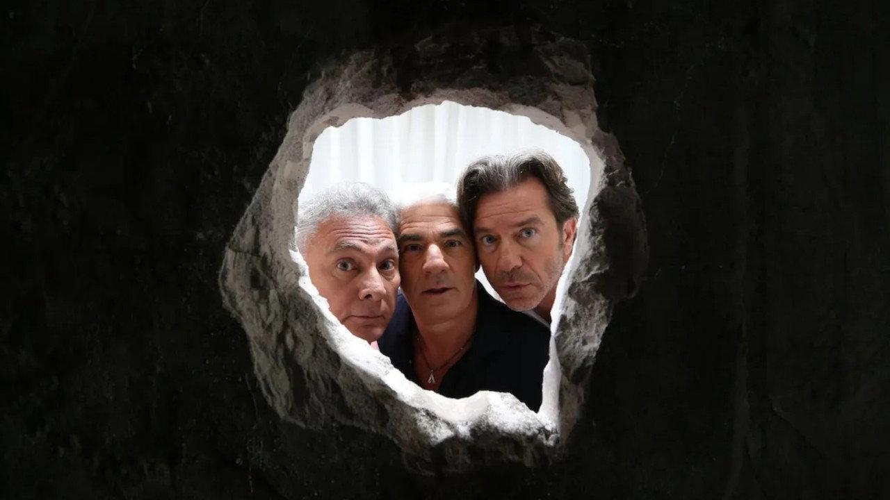 Dobbiamo stare vicini 2024 movie scene