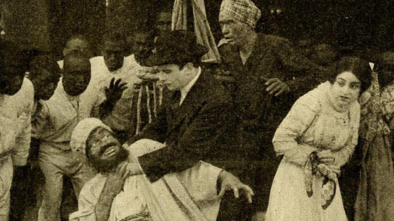 The Ghost of Twisted Oaks 1915 movie scene