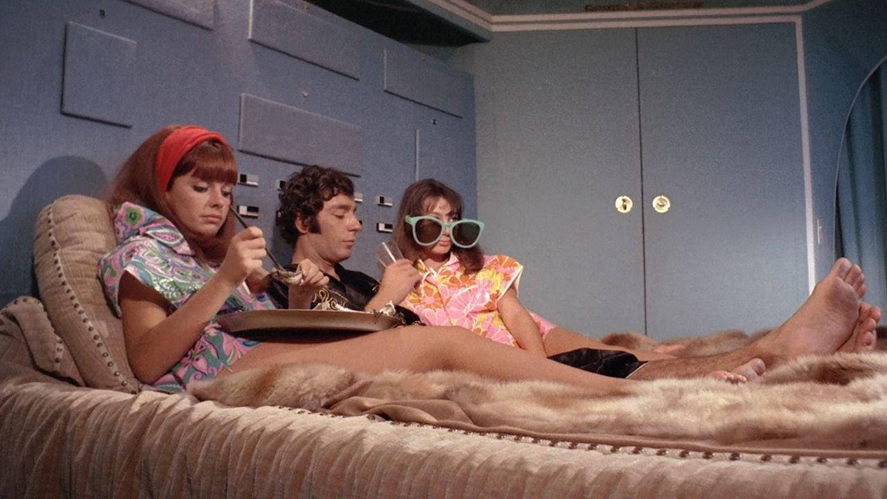The Ponies 1967 movie scene